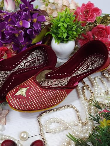 Fulkari Women Red 3D Stone Gold Casual Genuine Soft Leather Jutis | Bite and Pinch Free Juttis | Punjabi Jutti | Girl's Office Flat Ladies Mojari | dailywear Ethnic Juti | 38