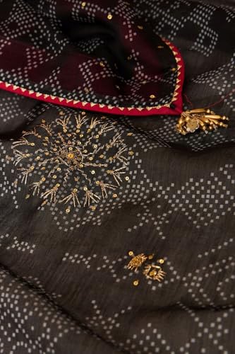 Taneira Women Black Printed Embroidered Pure Silk Cotton Saree with Unstitched Blouse Piece (SAIP03AC2558-Black)