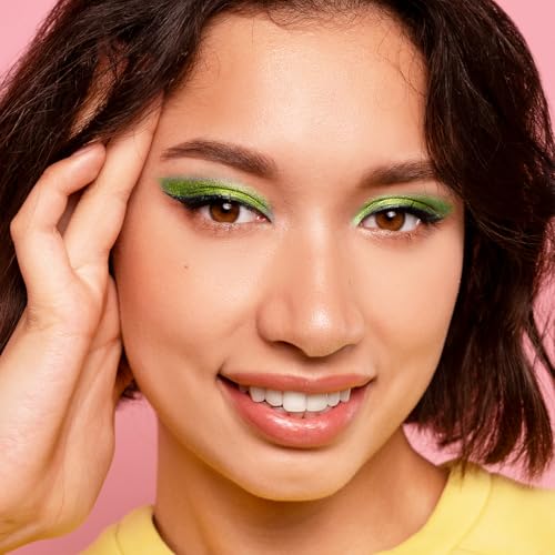 L.A. Girl Glide Gel Eyeliner Pencil – Limelight Long-Lasting, Smudge-Proof, Smooth Application, Waterproof Formula for All-Day Wear, Intense Pigment, Cruelty-Free Eye Makeup, 1.2g