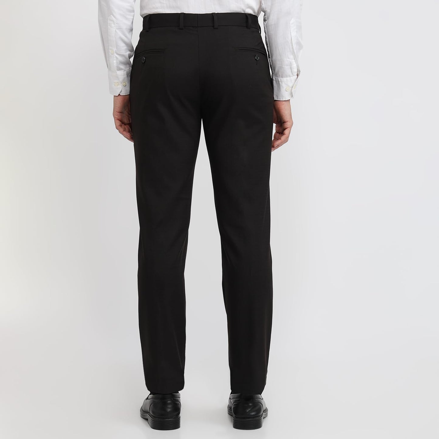 Park Avenue Men Reguler Fit Solid Pattern Poly Viscose Blend Flat Front Formal Trouser Black