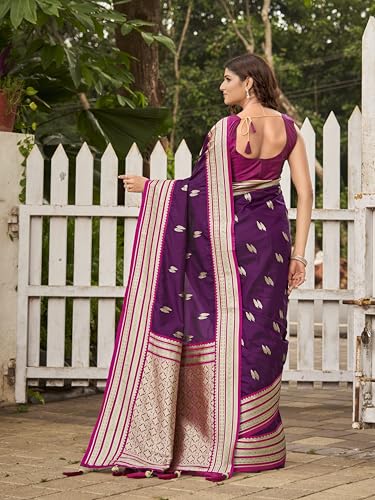 MANOHARI Women's Most Trendy Banarasi Satin Silk Woven Magenta Flower Pattern Saree With Heavy Jacquard Work Saree With Blouse Piece_MN2037