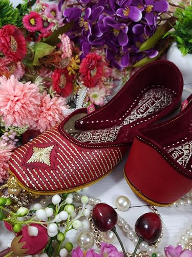 Fulkari Women Red 3D Stone Gold Casual Genuine Soft Leather Jutis | Bite and Pinch Free Juttis | Punjabi Jutti | Girl's Office Flat Ladies Mojari | dailywear Ethnic Juti | 38
