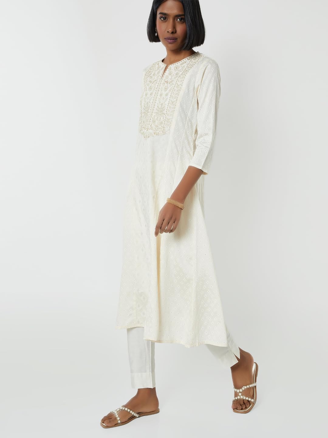 Max Women's Chanderi Solid Regular Kurta