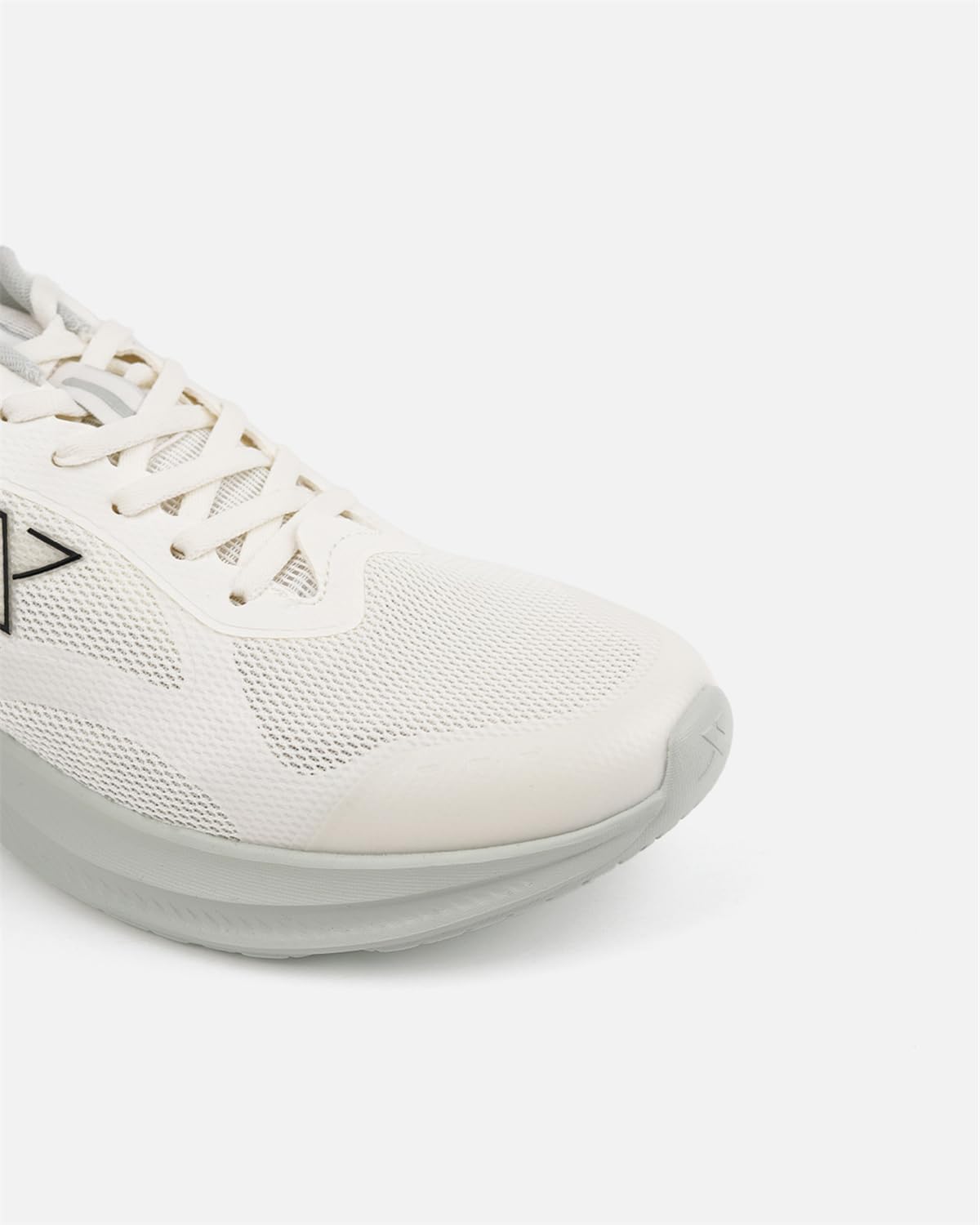 XTEP Mass Life Series Textile Upper IP Outsole Running Shoes for Men, Canvas White/Gray