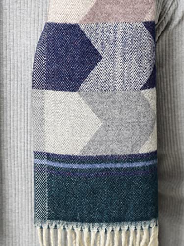 Ravaiyaa - Attitude is everything Soft & Warm Wool Muffler Casual Winter Scarf Arrow Striped Muffler for Men's (Green & Multi Color)
