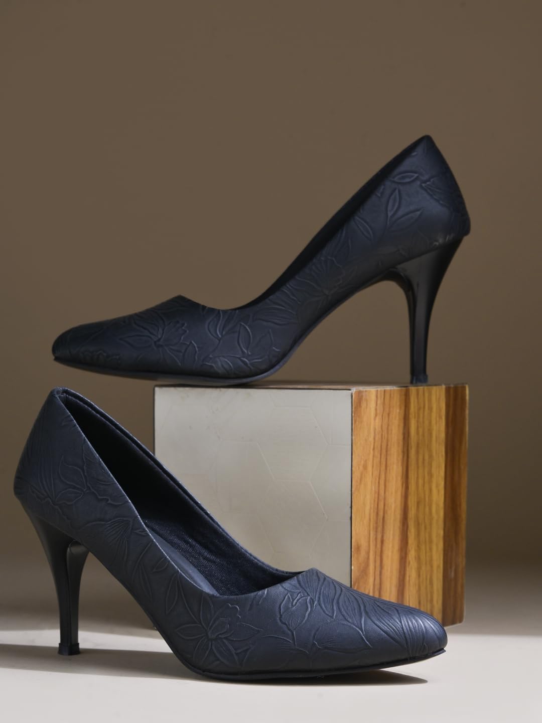 Shoetopia Classy Black Pointed Toe Pumps for Women & Girls /EU41