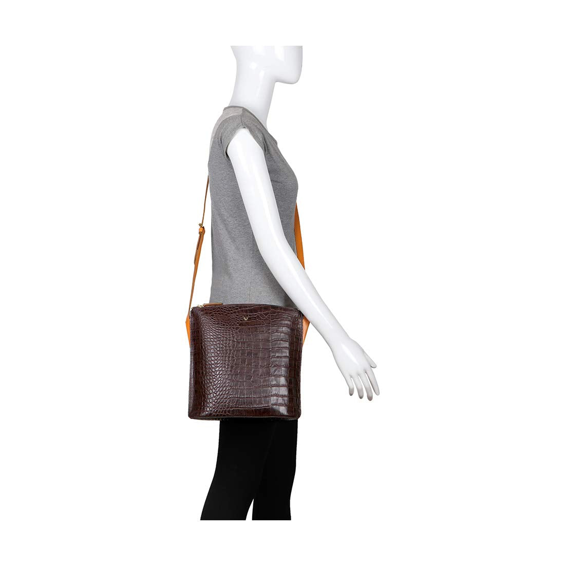 Hidesign womens EE SCORPIO III Large Brown Crossbody