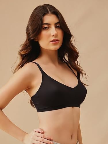 Clovia Women's Padded Non-Wired Full Coverage Seamless Bonded Full Coverage Multiway T-Shirt Bra (BR5061R13_Black_M)