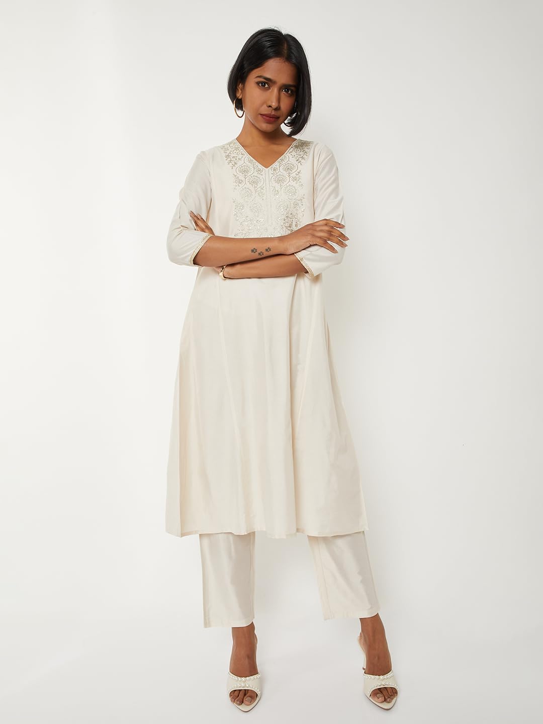Max Women Embroidered A-line Kurta Set(White_XXL)