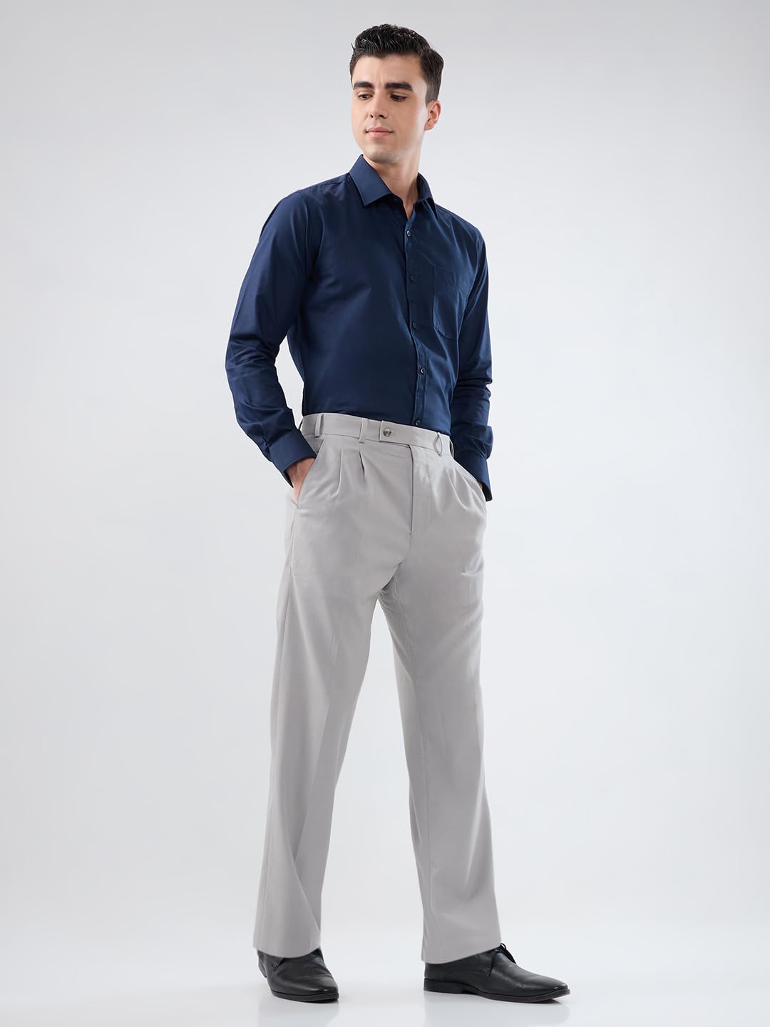 Park Avenue Men Comfort Fit Structure Pattern Poly Viscose Blend Double Pleat Formal Trouser Grey