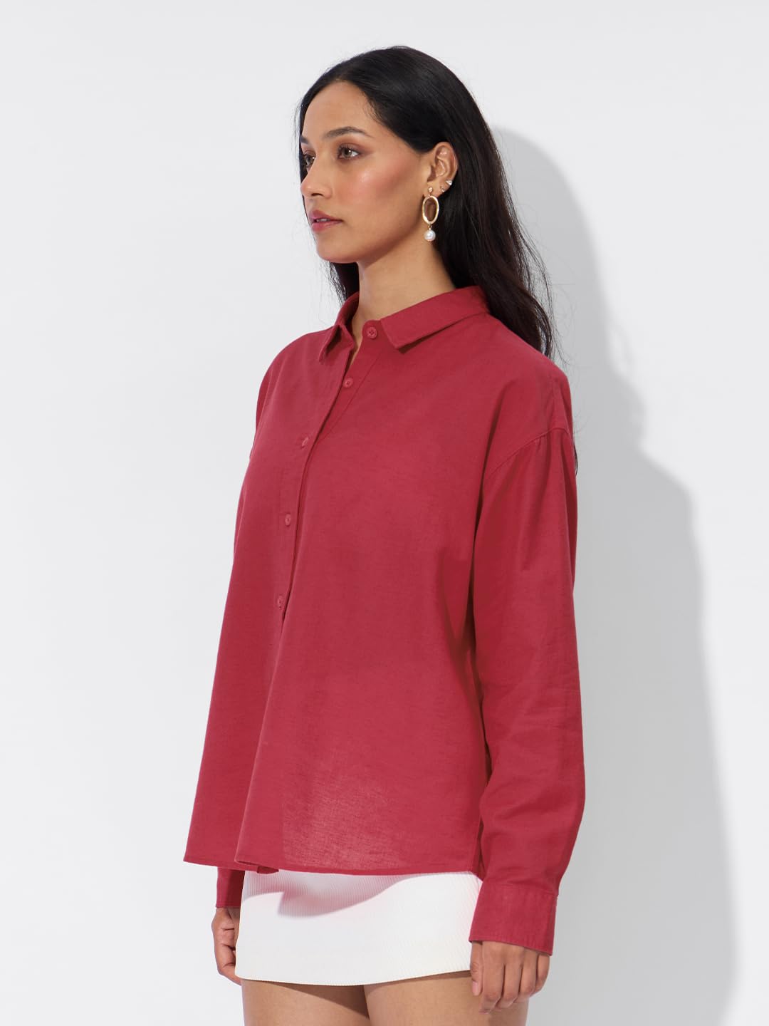 The Souled Store Cotton Linen: Red Women and Girls Long Sleeves Collared Neck Button Front Solid Cotton Linen Boyfriend Shirts