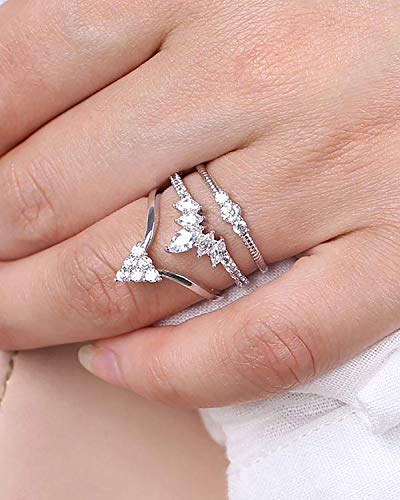 Young & Forever Gift Mesmerizing Contemporary Silver Plated Cubic Zirconia Embellished Statement Cocktail Fashion Ring for Women/Girls Jewelry