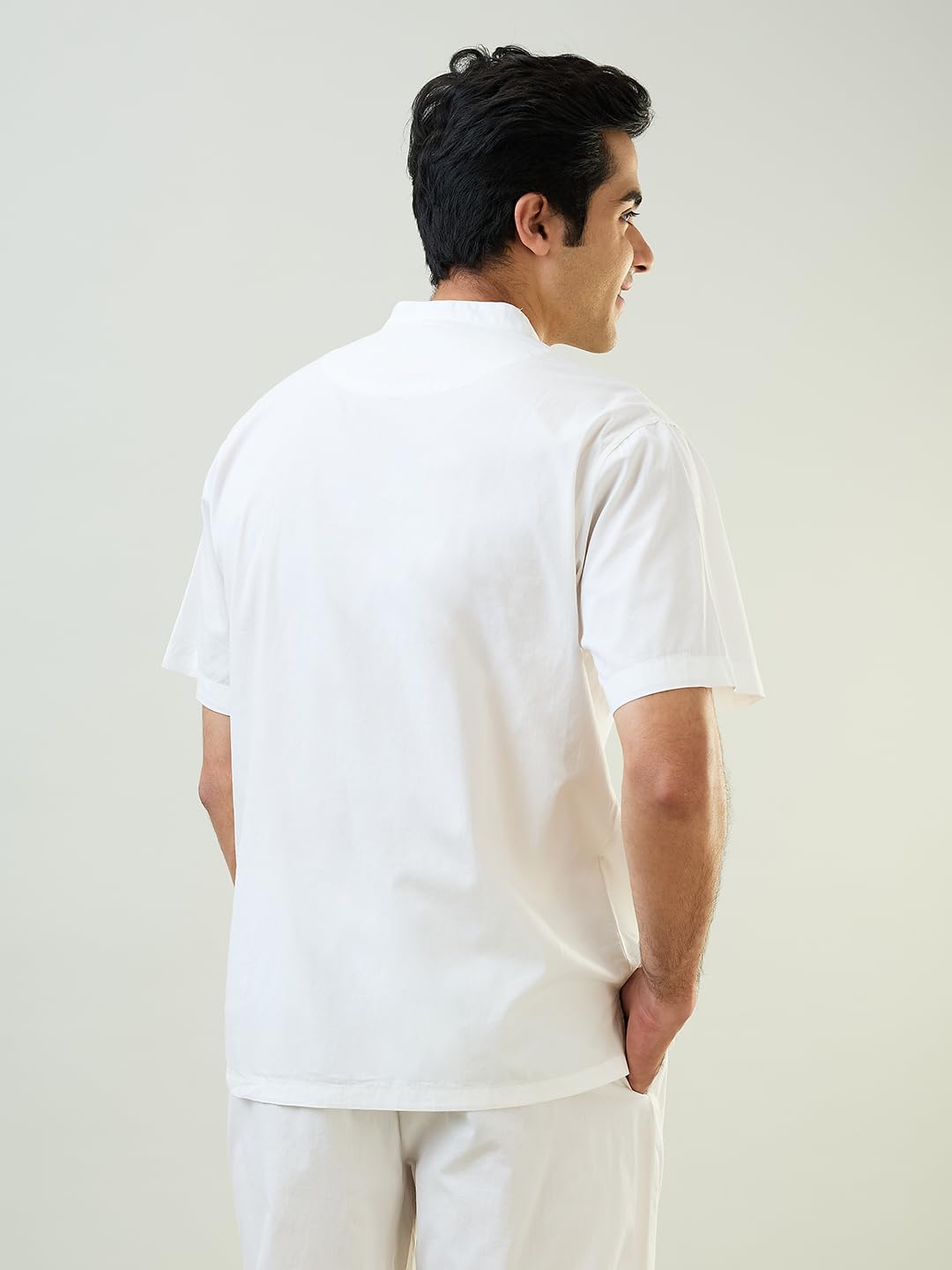 Raymond SleepZ Men Comfort Fit Solid Pattern Pure Cotton Mandrin Collar Kurta