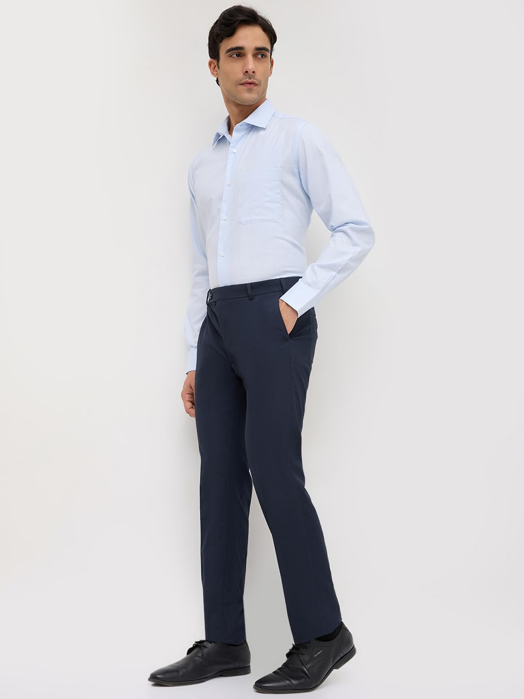 Park Avenue Men Slim Fit Checks Pattern Polyester Blend Flat Front Formal Trouser Dark Blue