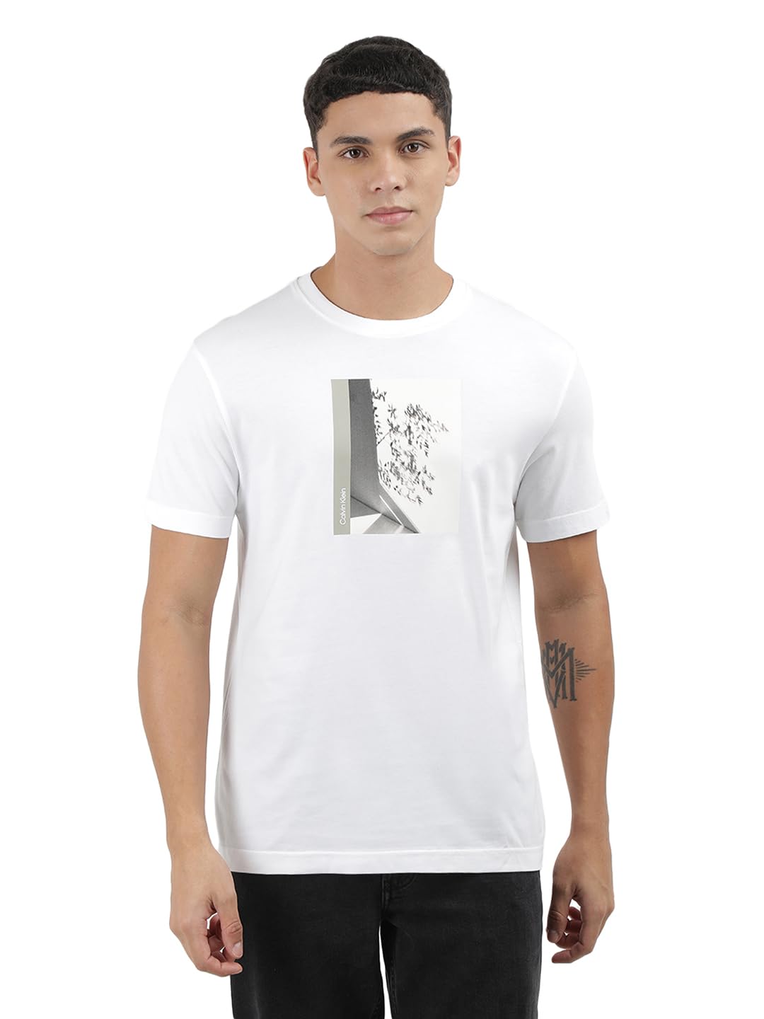 Calvin Klein Mens White Color T-Shirt (S)