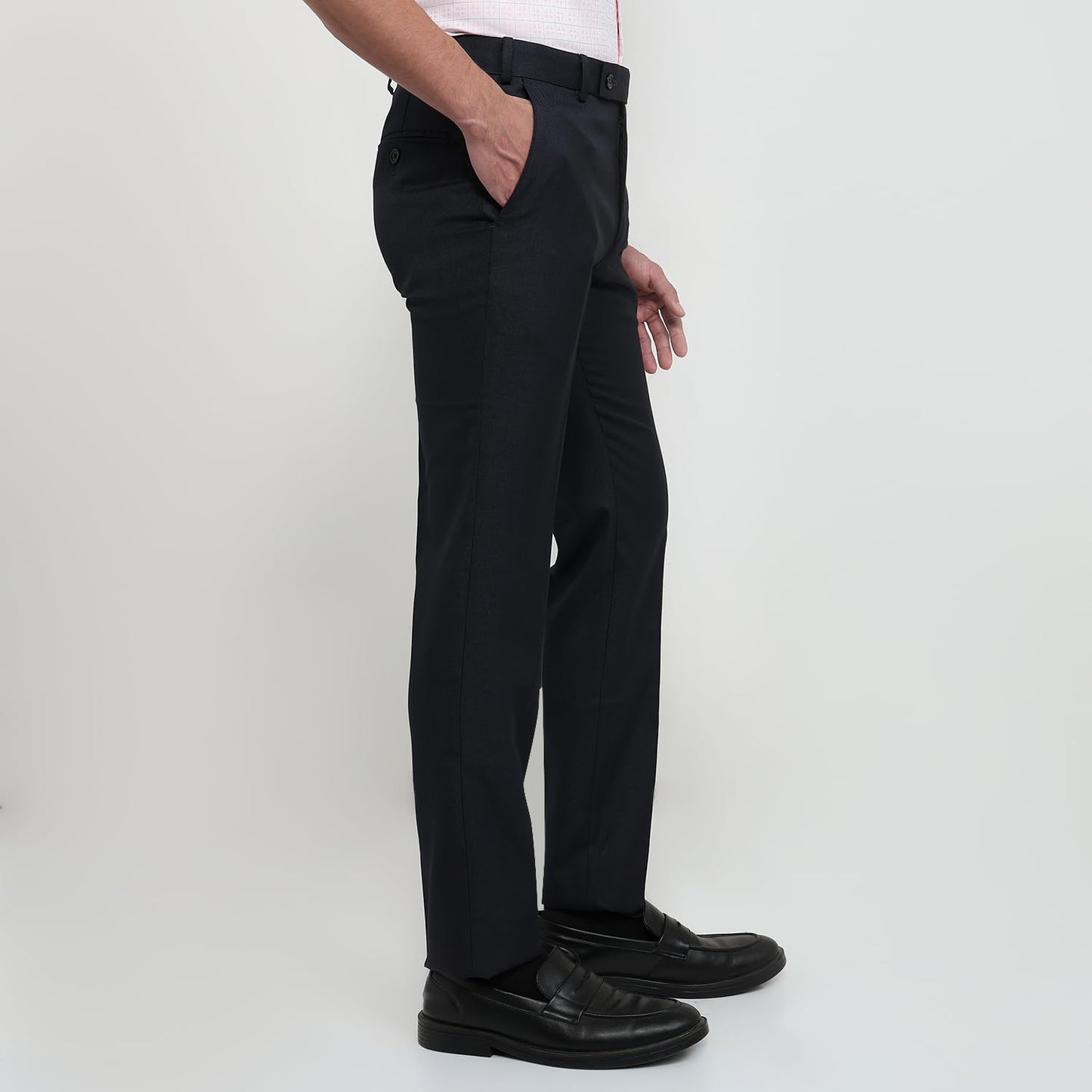 Park Avenue Men Slim Fit Solid Pattern Poly Viscose Blend Flat Front Formal Trouser Blue