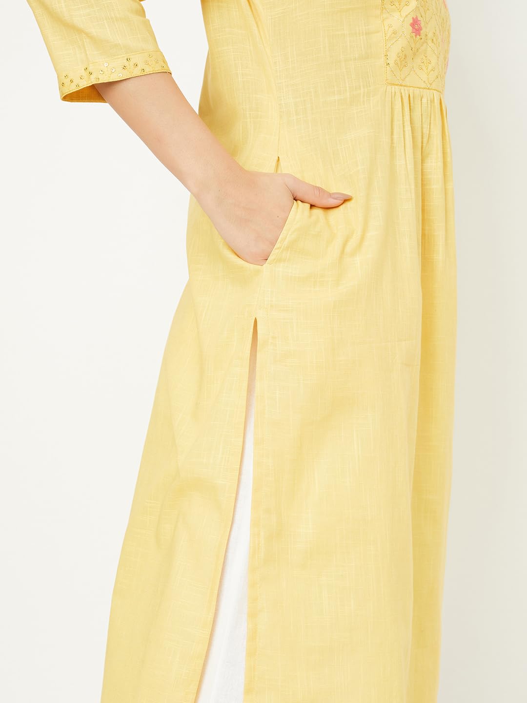 Max Women's Cotton Blend Regular Kurta (DAEKSP25CO_Mustard