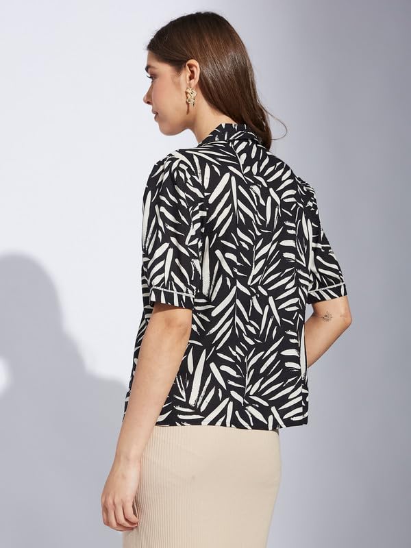 Latin Quarters Women Black Collar Neck Half Sleeve Printed Shirt Blouse_S