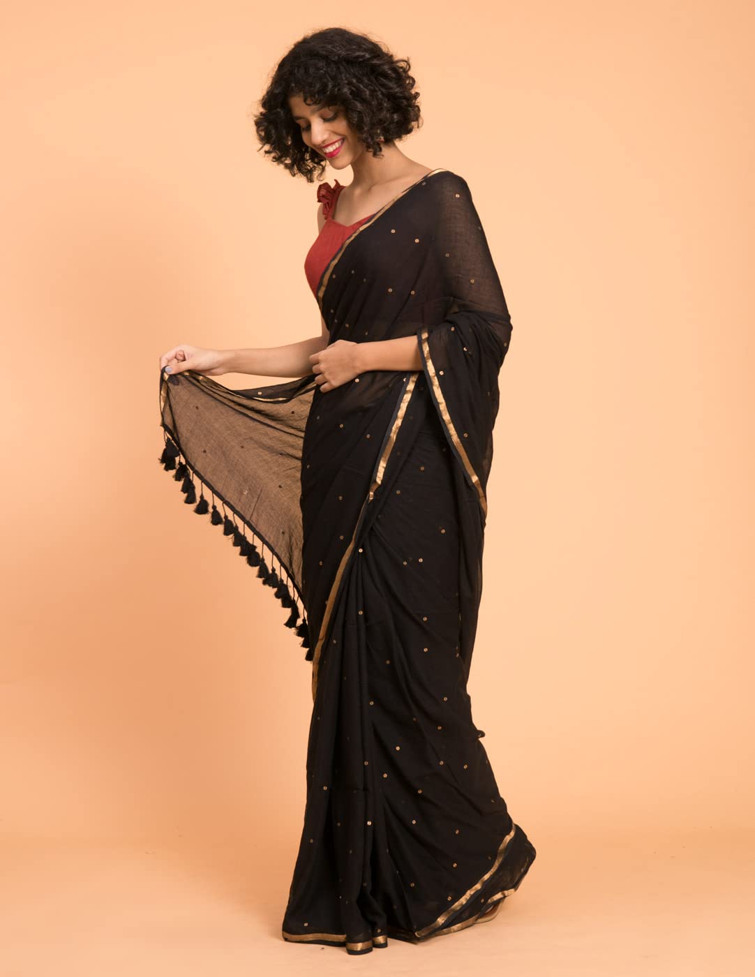 Suta Women's Plain Pure Cotton Saree Without Blouse | Black Saree| ChumkiSaree| Cotton Saree