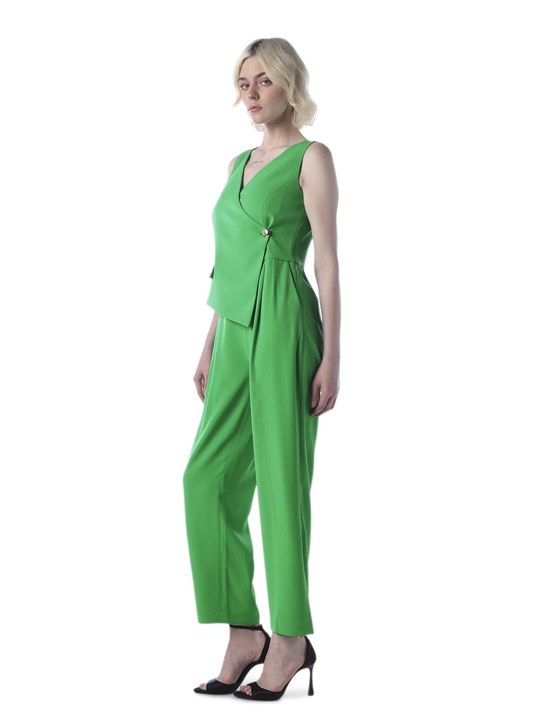 ONLY Women's Solid Regular Fit Green Jumpsuit