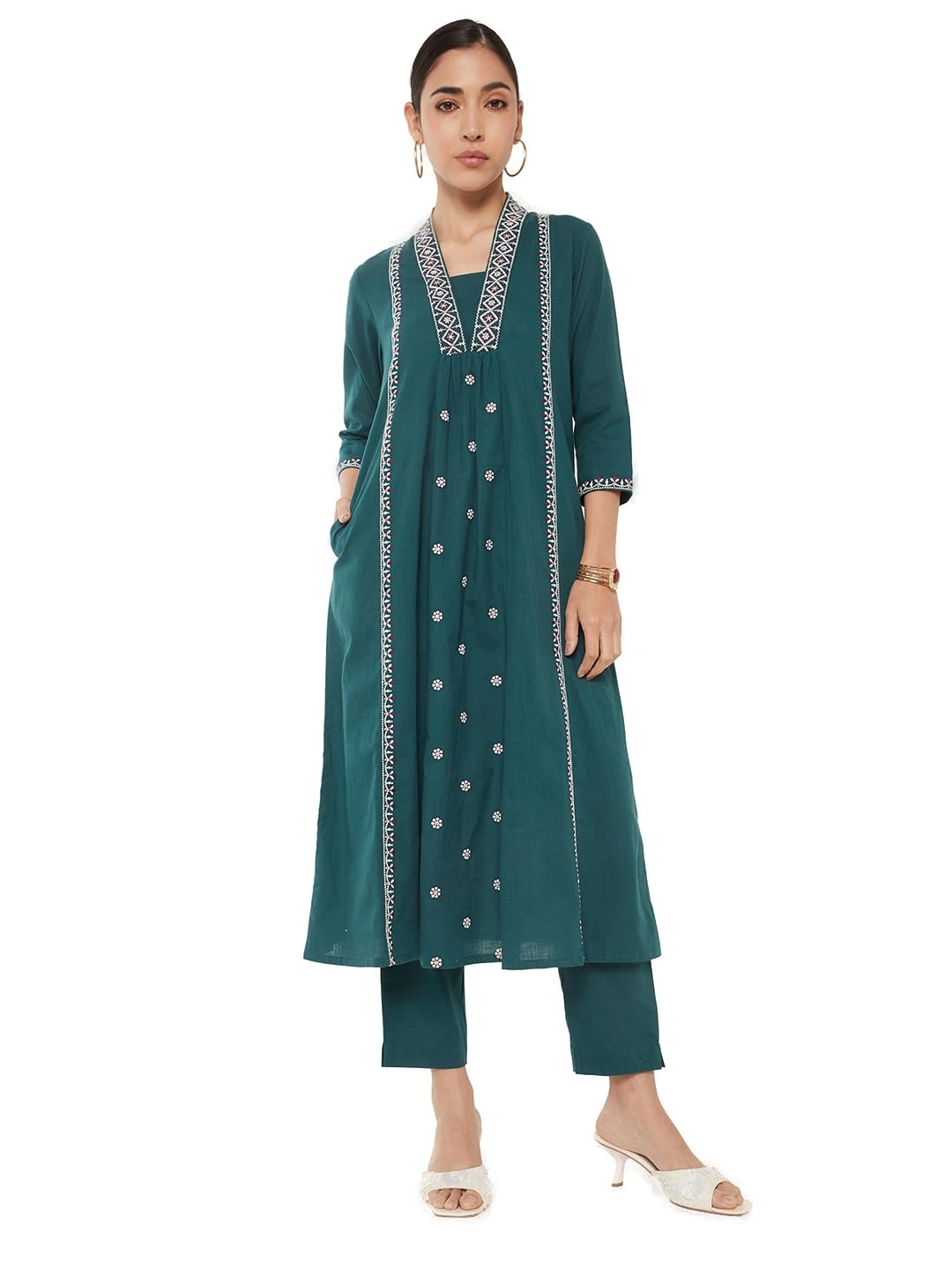 Max Women Embroidered A-Line Kurta Set (Green_XL)