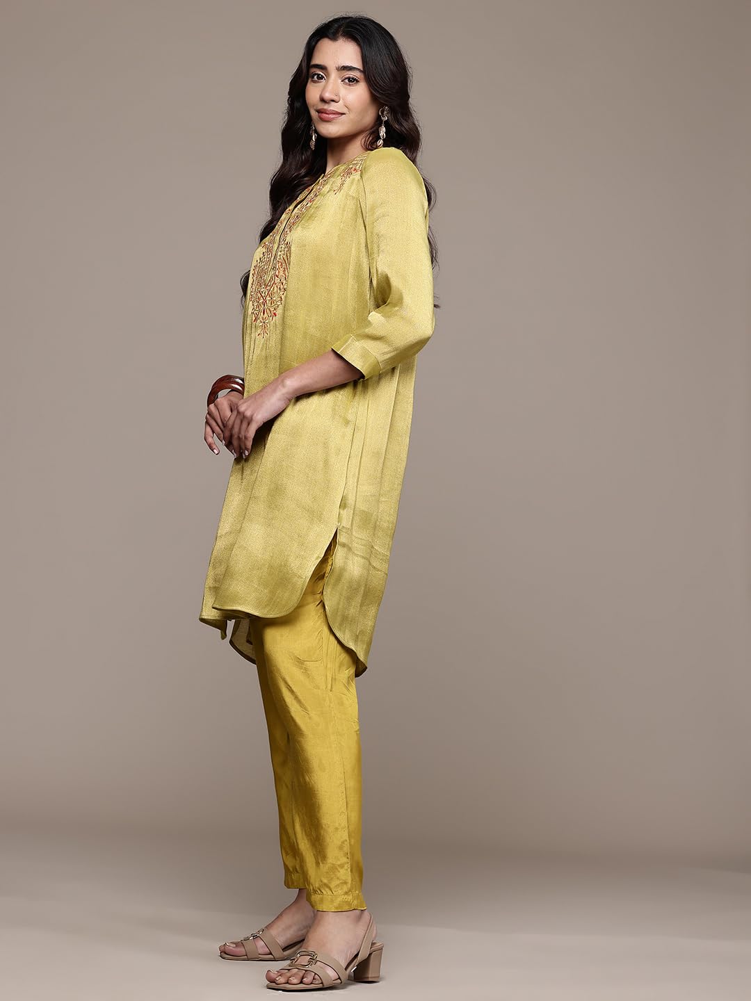 Aarke Ritu Kumar Golden Swarman Festive Band Collar Kurti With Camisole And Pant Co-Ord Set