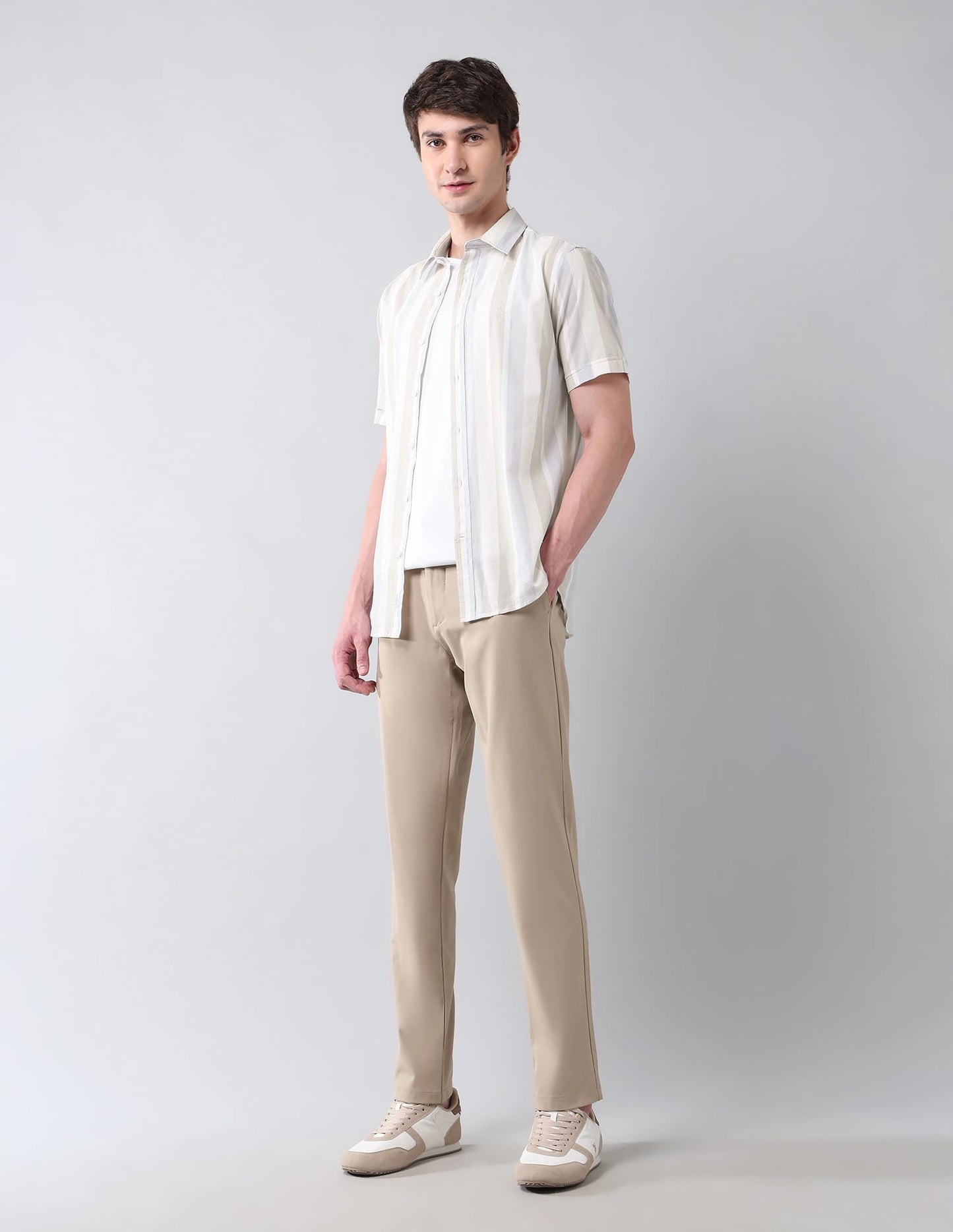 U.S. POLO ASSN. Men's Striped Tailored Fit Shirt (USSHT2582_Ivory