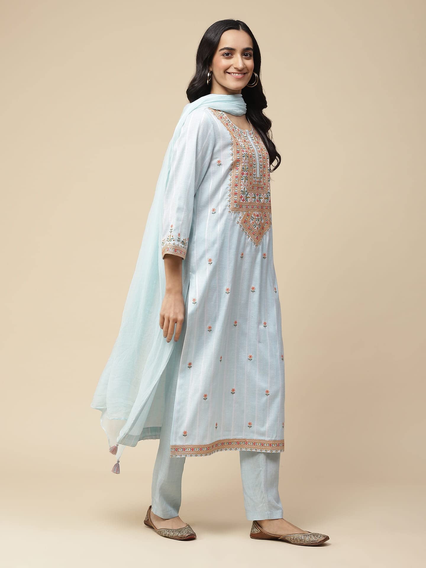 Aarke Ritu Kumar Blue Embroidered Kurta With Pant And Dupatta