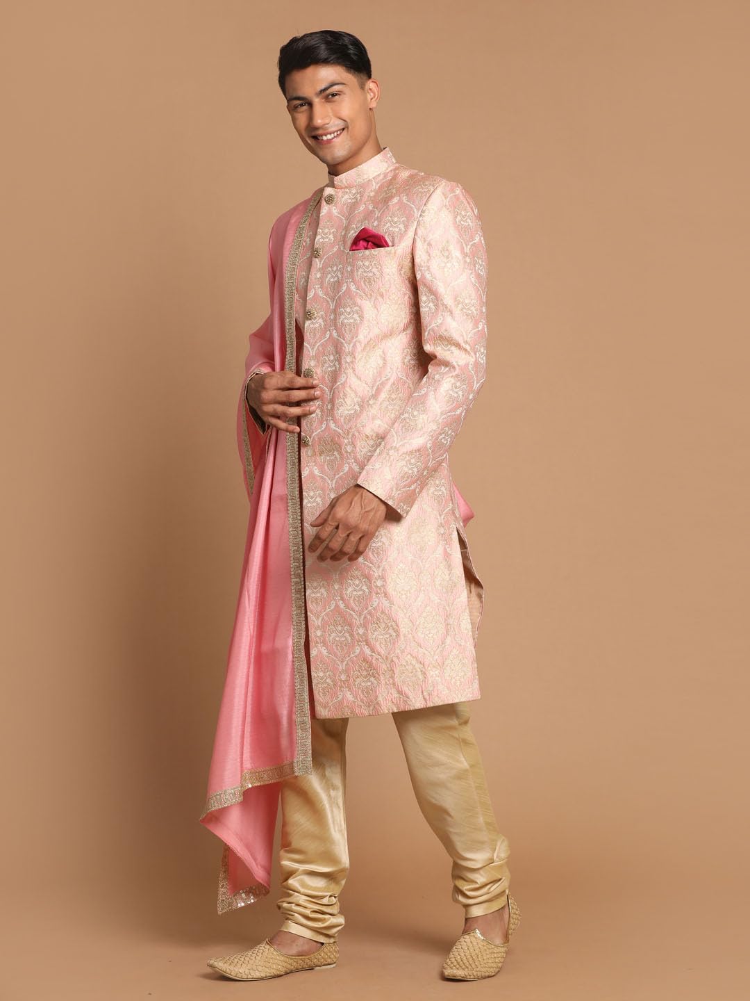 VASTRAMAY Men's Pink And Gold Silk Blend Sherwani Set - A Set Of Brocade Sherwani And Pyjama With Dupatta