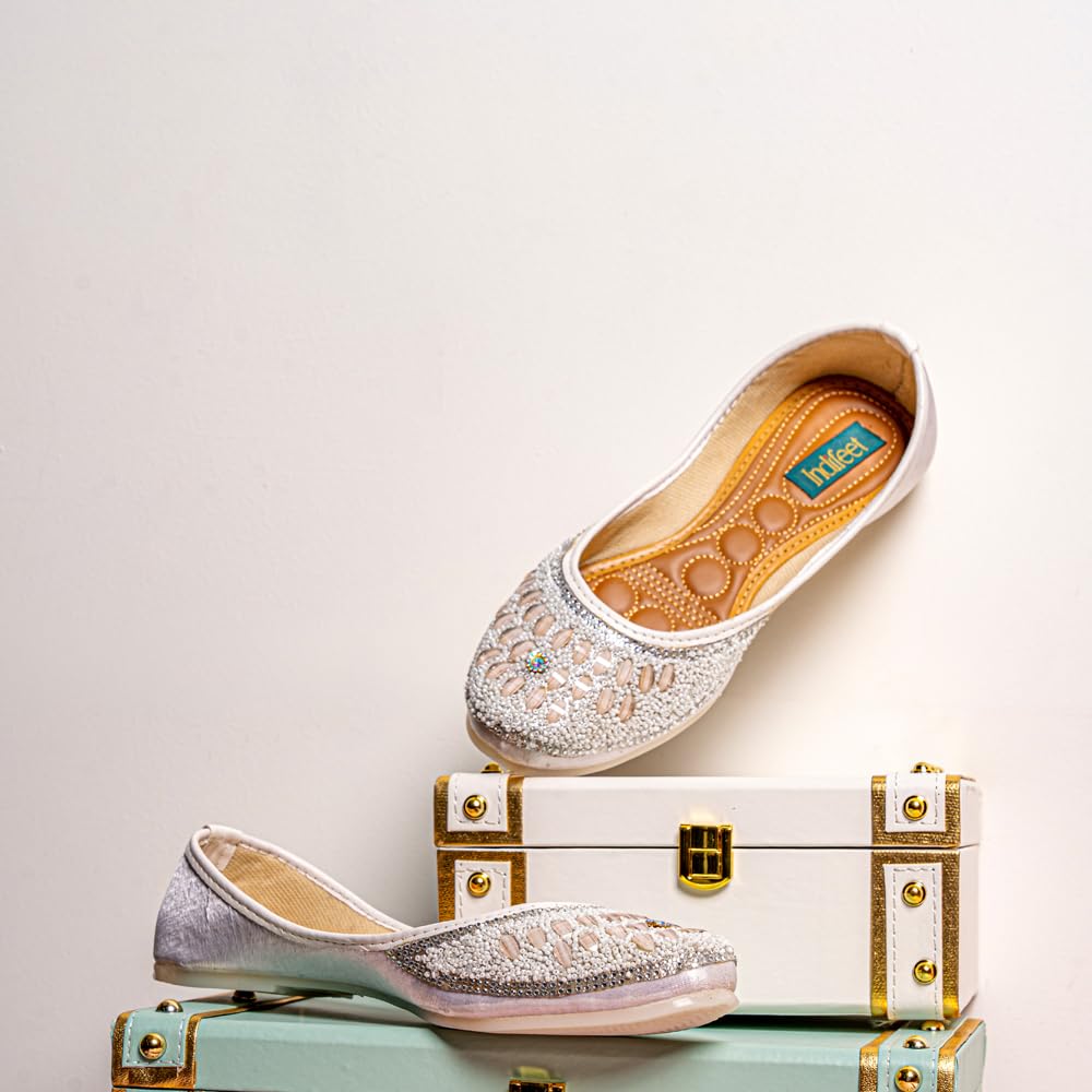 Indifeet � Jutti for Women, Punjabi Juti mojaris, Stylish mojri Footwear, New Juttis Jaipuri Wedding Bridal mojdi Ethnic Traditional Girls Rajasthani Ladies Shoes Silver