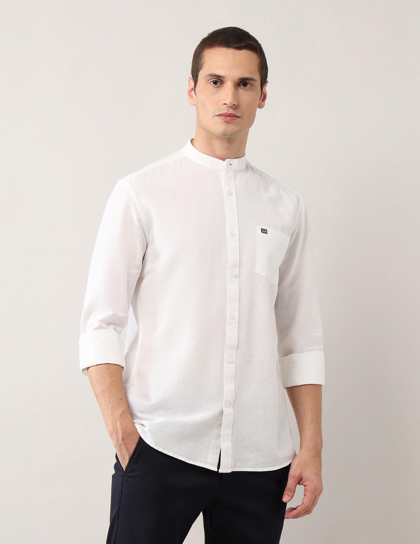 Arrow Sports Men's Slim Fit Pure Cotton Mandarin Collar Shirt (ASAEOSH1854_White_39)