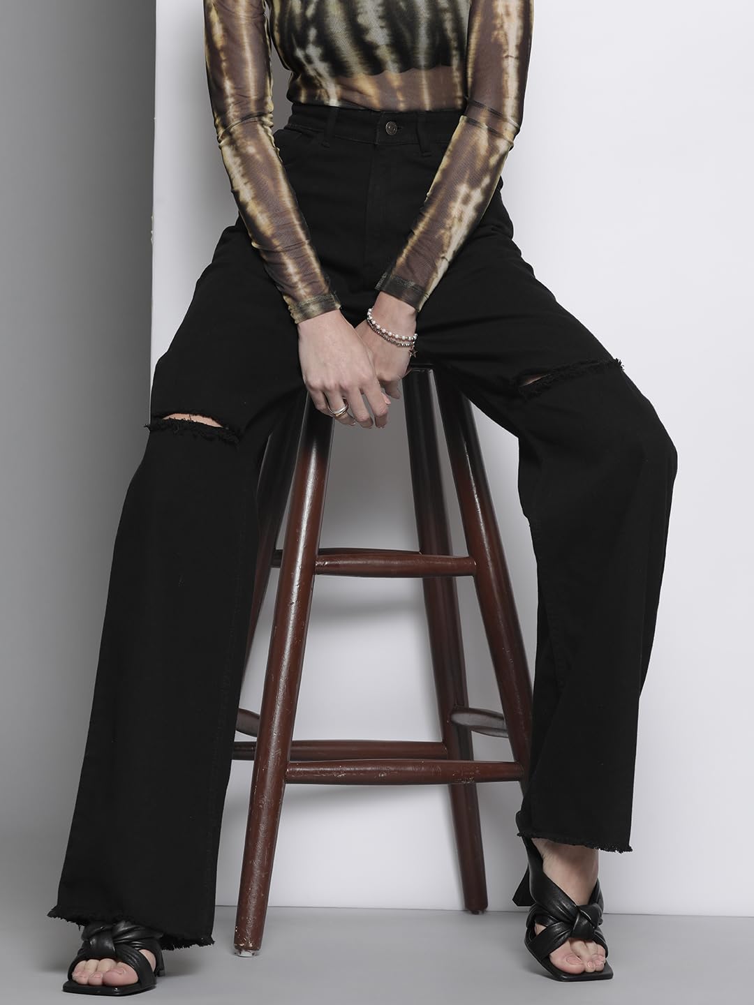 SASSAFRAS Black Distressed Slit Jeans