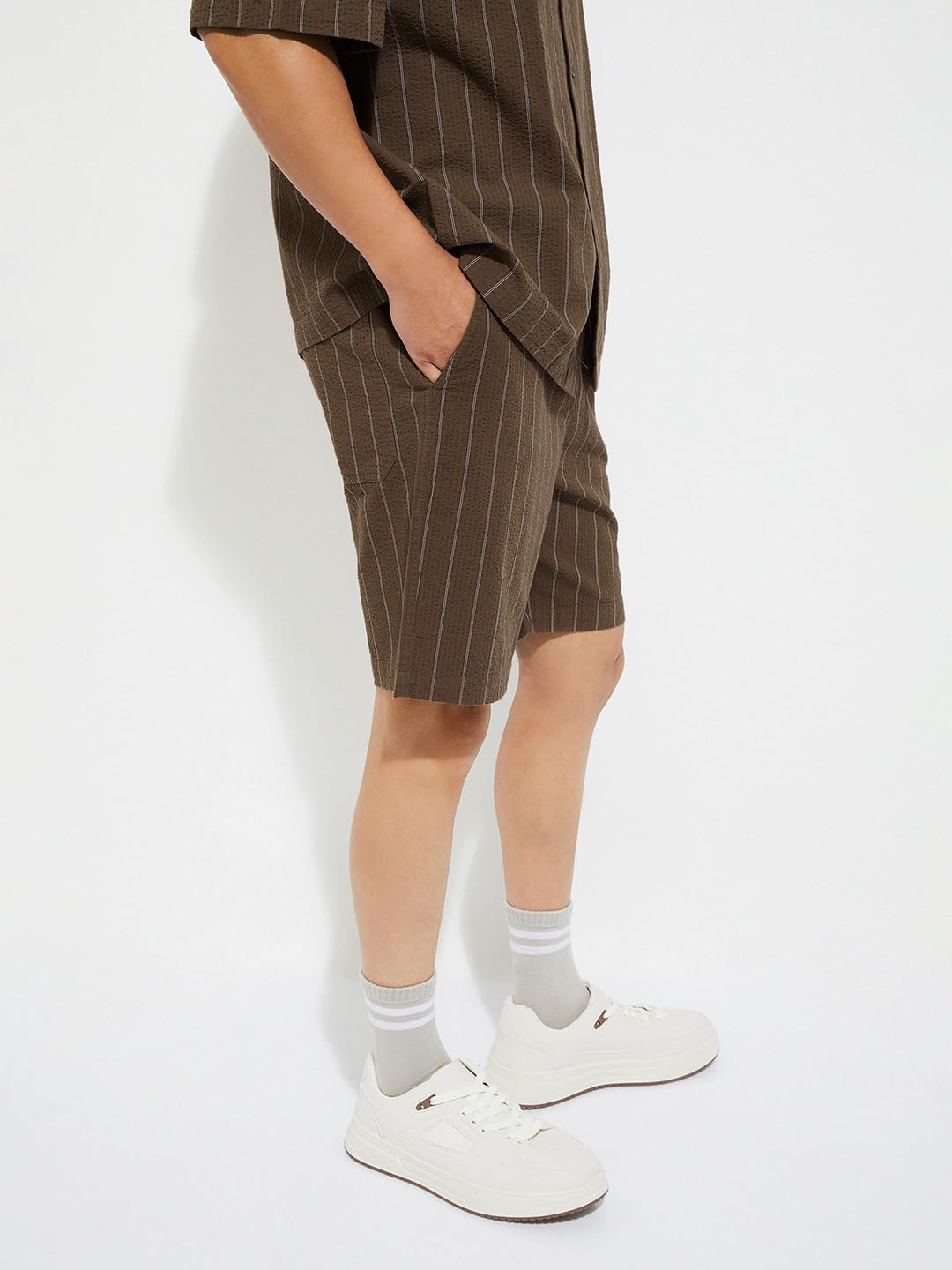 Max URB_N Men Striped Shorts (Brown_L)
