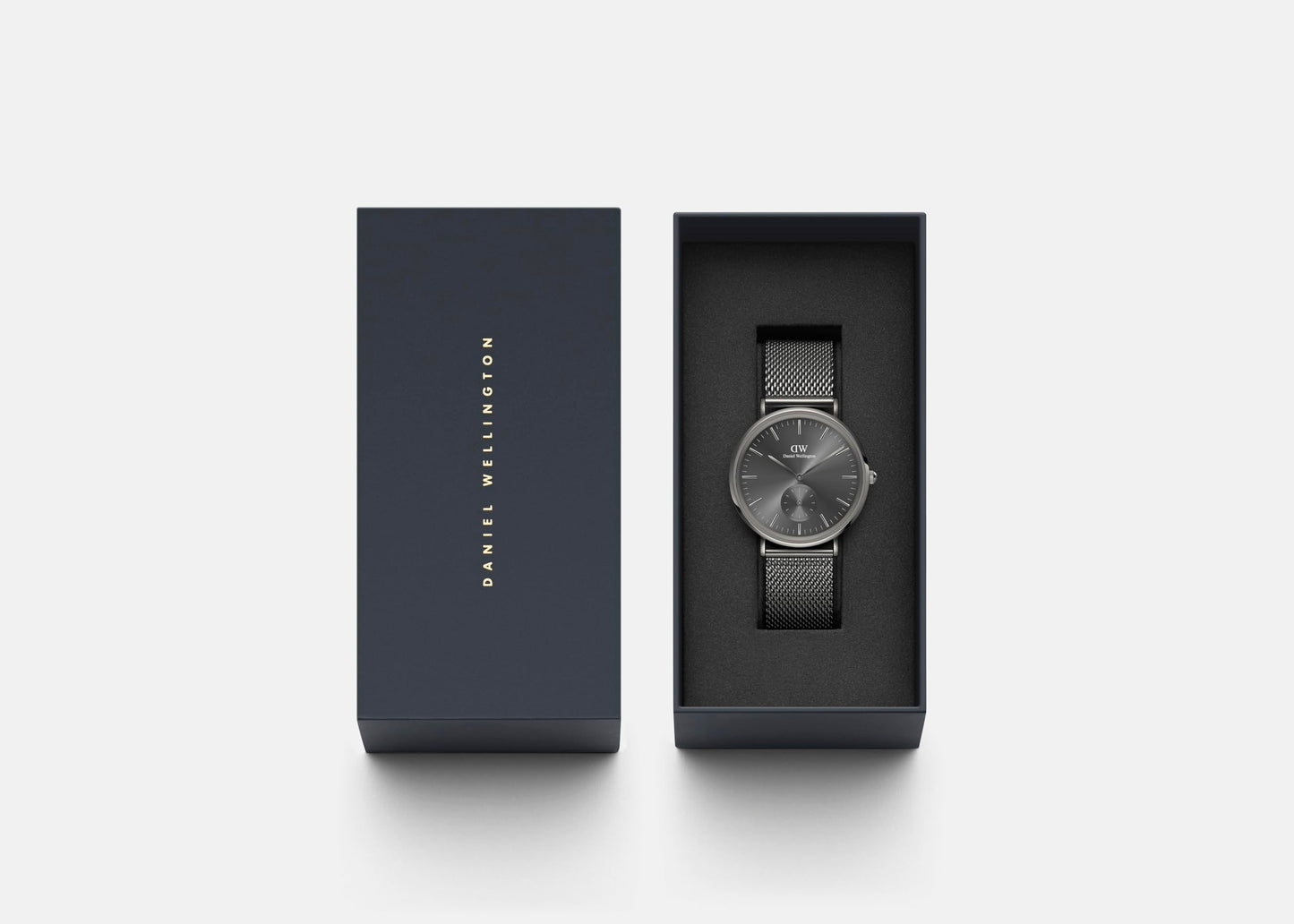 DANIEL WELLINGTON Men Graphite Grey Round Analogue Watch- DW00100712K