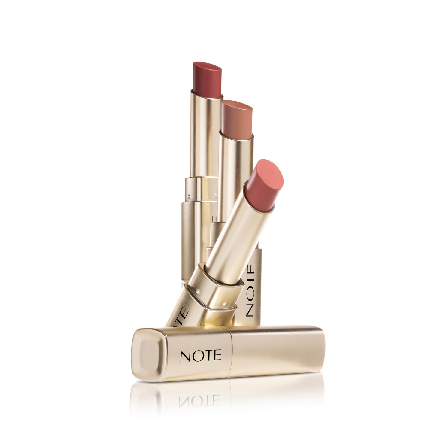 Note ICONIC MATTE LIPSTICK 102