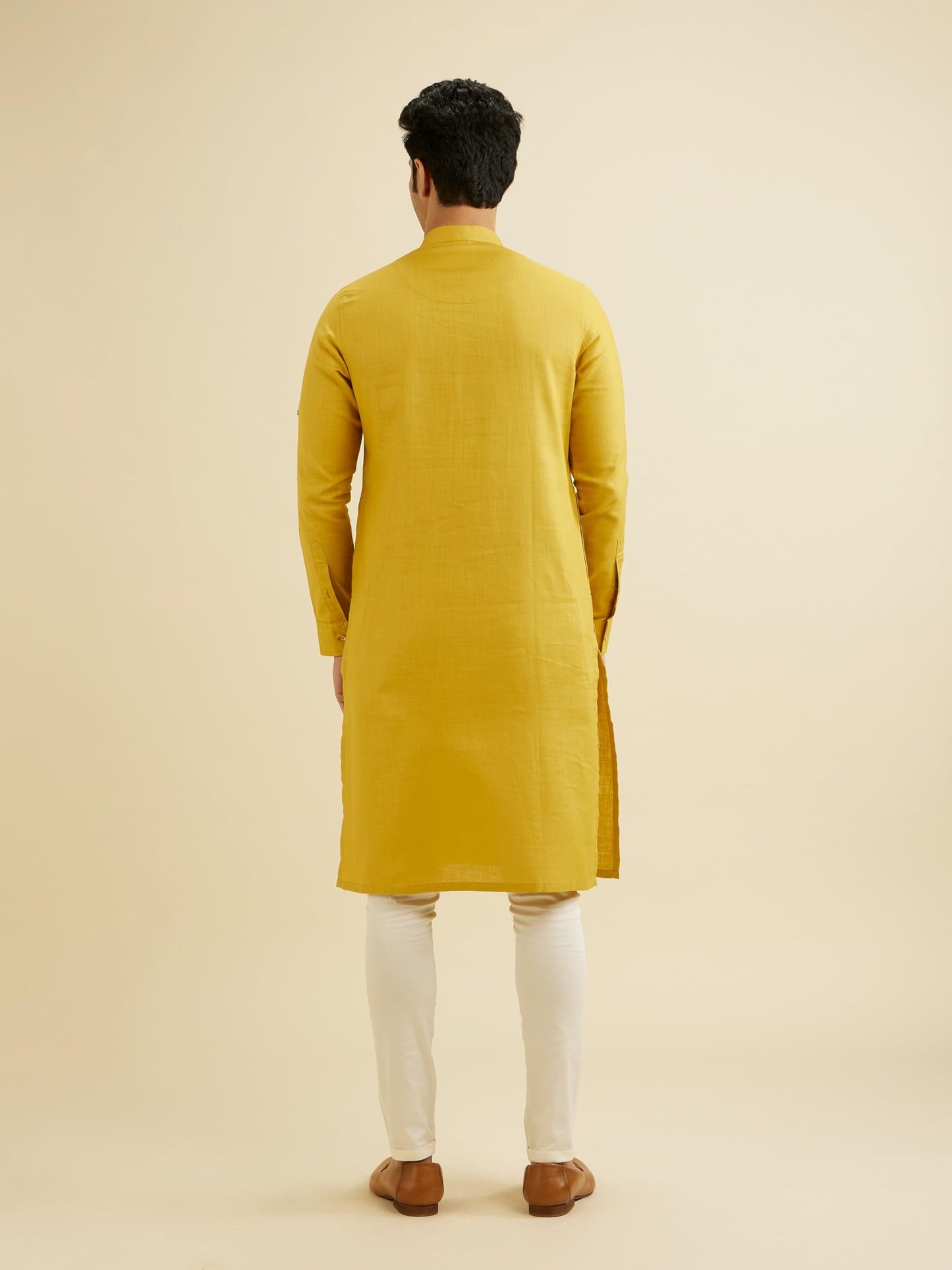 Manyavar Men's Cotton Solid Kurta (Mustard,L)
