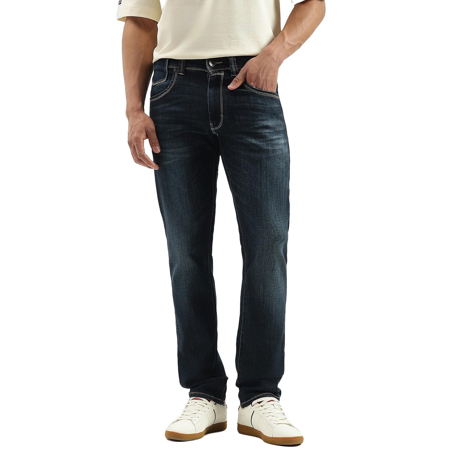 United Colors of Benetton Solid Straight Fit Jeans