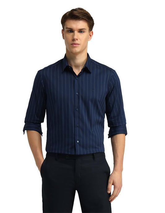 Arrow New York Men's Striped Slim Fit Shirt (ARES1244_Navy