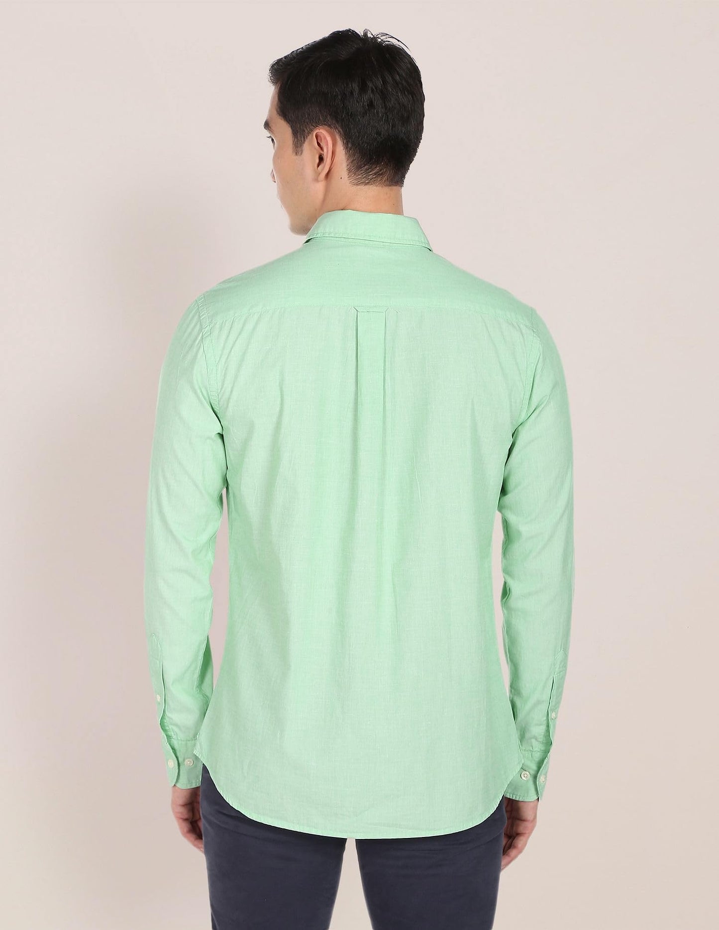U.S. POLO ASSN. Men's Solid Spread Collar Premium Cotton Tailored Fit Shirt (USSHTR0004_Green_L)