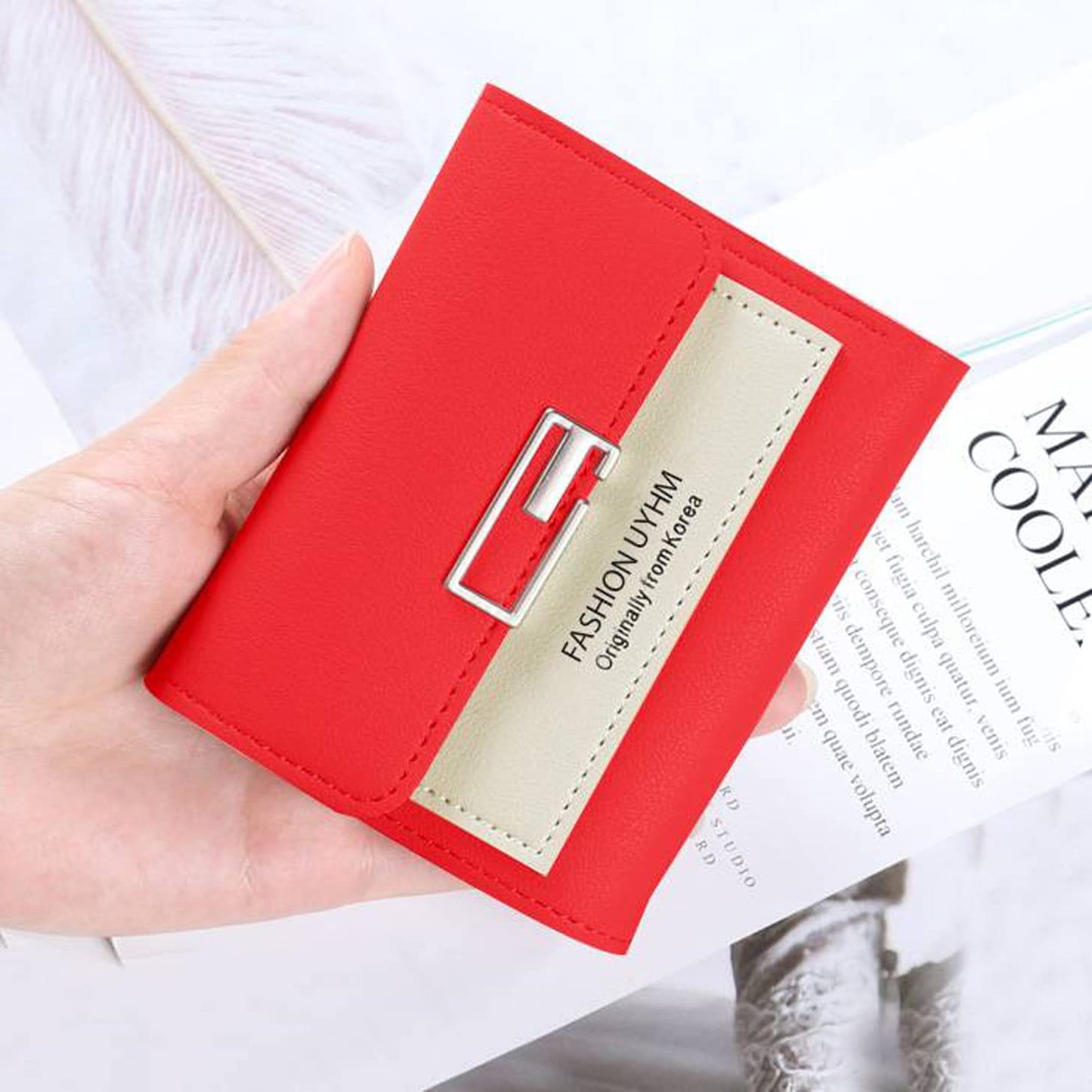 ARURA (LABEL) Women's Short Wallet Clutch Bag Three Fold Buckle Coin Purse Women's Handbag (Random Color)