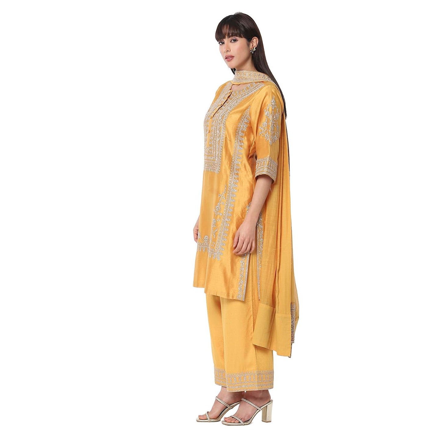BIBA Women's Cotton Blend Embroidered Kurta Set