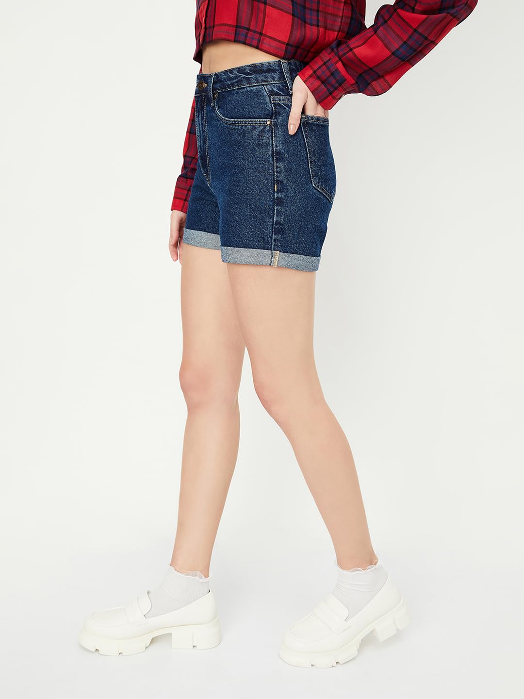 Max Women Solid Denim Shorts (LOOM2DDARK Blue)_34