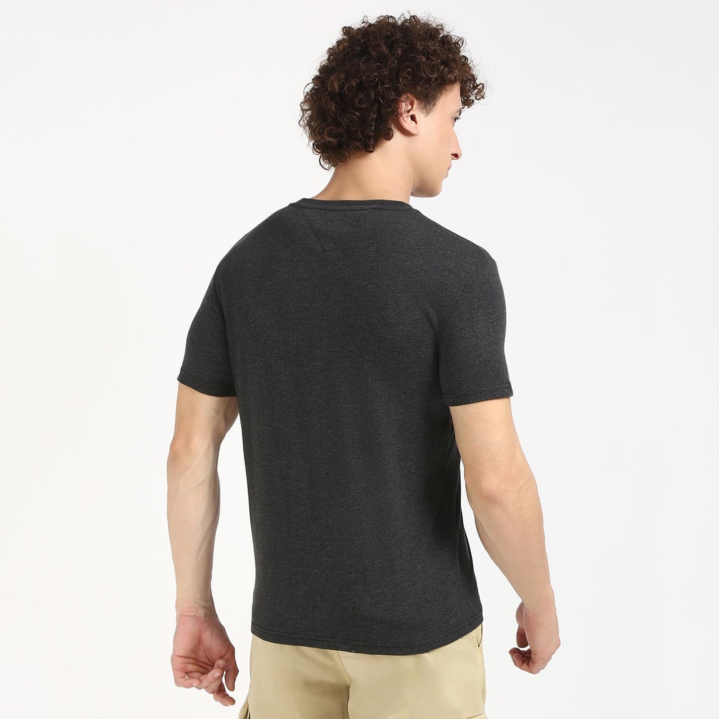 Tommy Hilfiger Mens Black Color Tshirt (L)