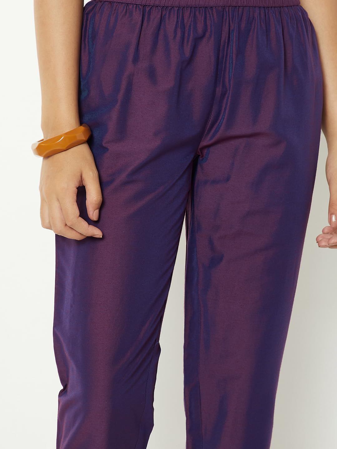 Max Women Embroidered Straight Kurta Set (Purple_L)
