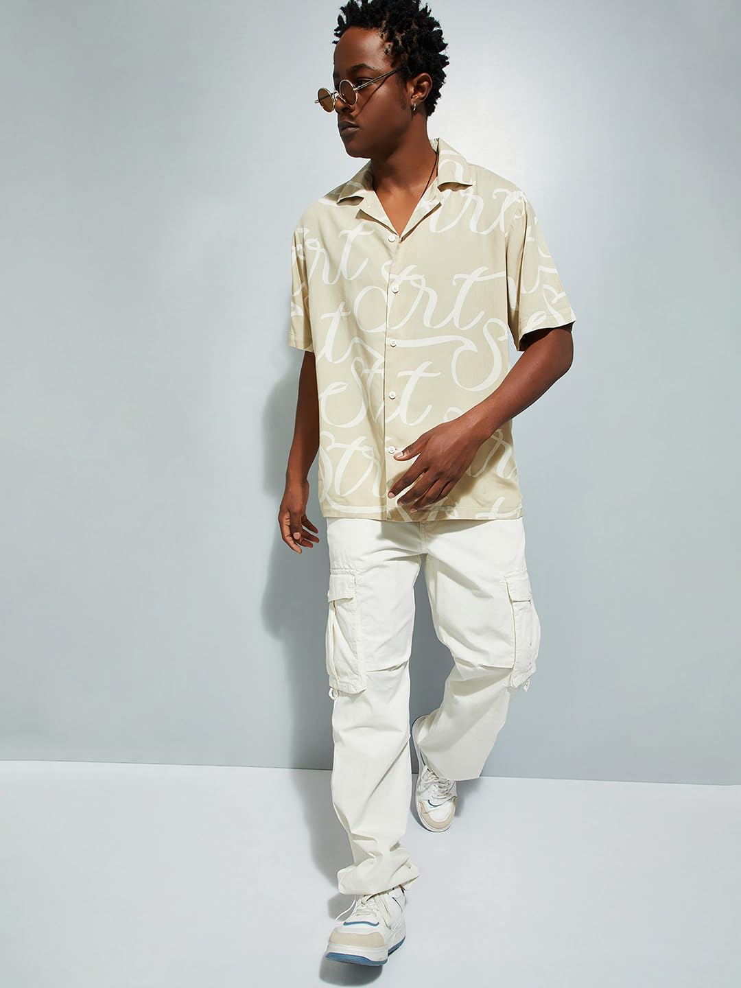 Max Men Mid Rise URB_N Relaxed Fit Parachute Cargo Pants (Off White_34)