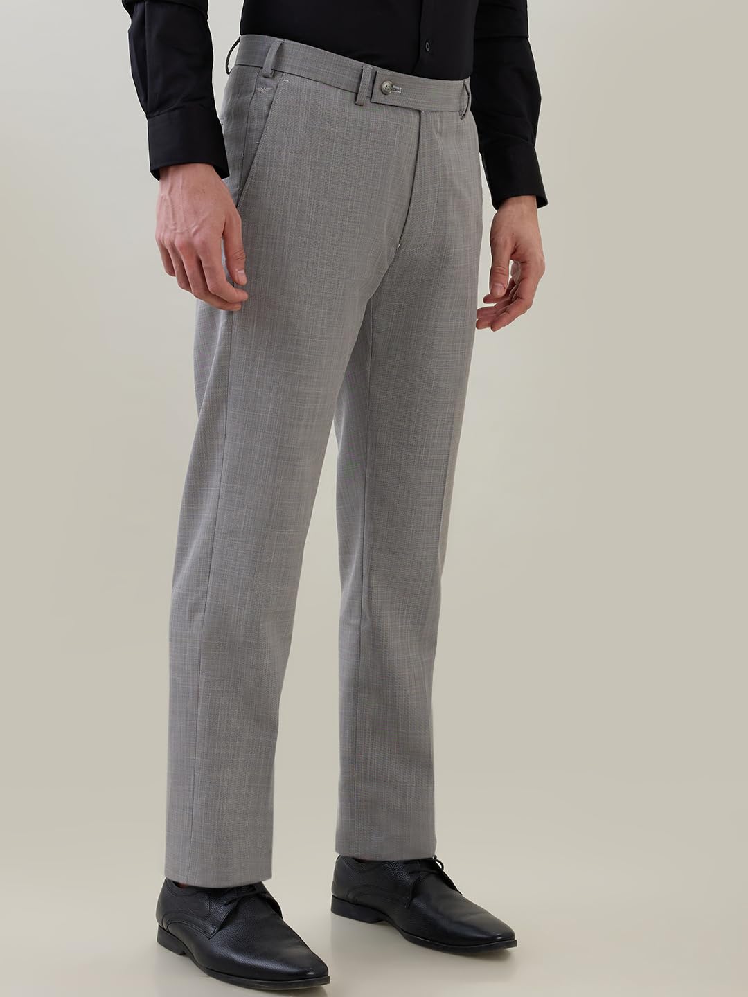 Park Avenue Men Slim Fit Solid Pattern Poly Viscose Blend Flat Front Formal Trouser Light Grey