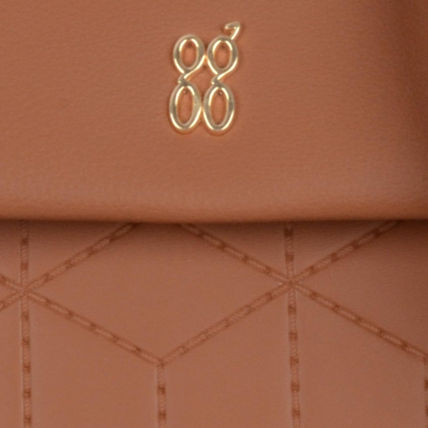 Baggit Women's Tappy Tan Small Sling Bag | Ladies Stylish Casual Cross Body Purse Handbag | | Faux Leather | 6-Month Warranty | Cruelty-Free Material | Made in India