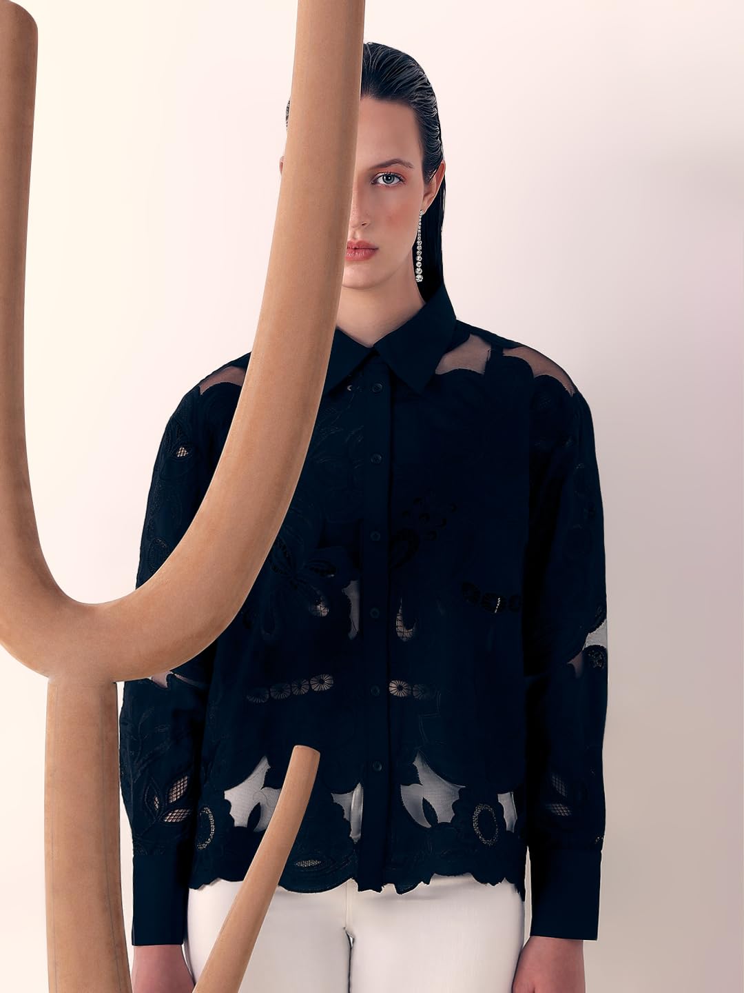 VERO MODA Women's Regular Fit Shirt (9007973- Black