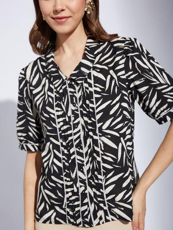 Latin Quarters Women Black Collar Neck Half Sleeve Printed Shirt Blouse_S