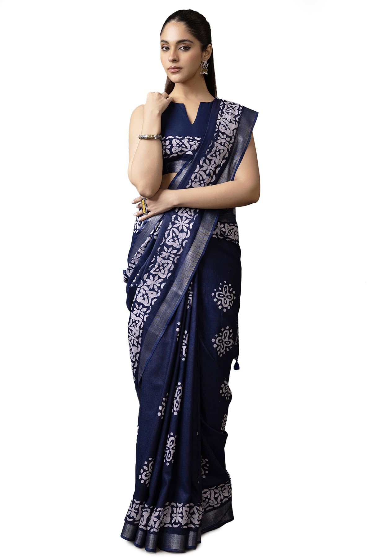 Soch Womens Navy Blue Linen Batik Print Saree With Tassels